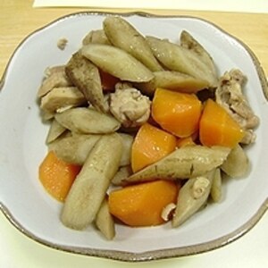 鶏肉と人参・ごぼうの煮物